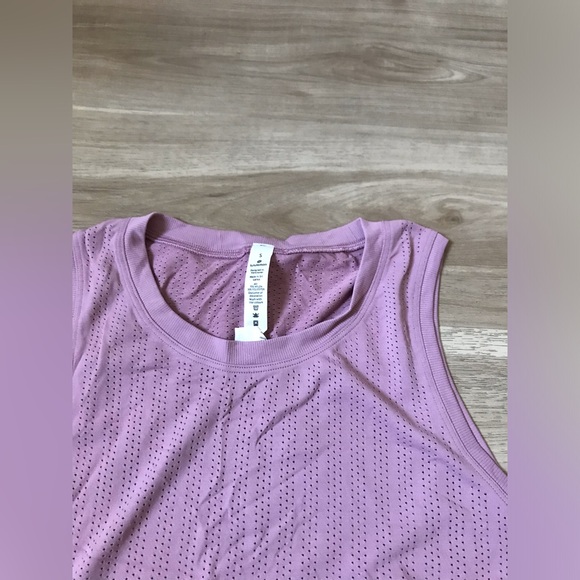 Lululemon Train to Be Tank - Picture 5 of 5
